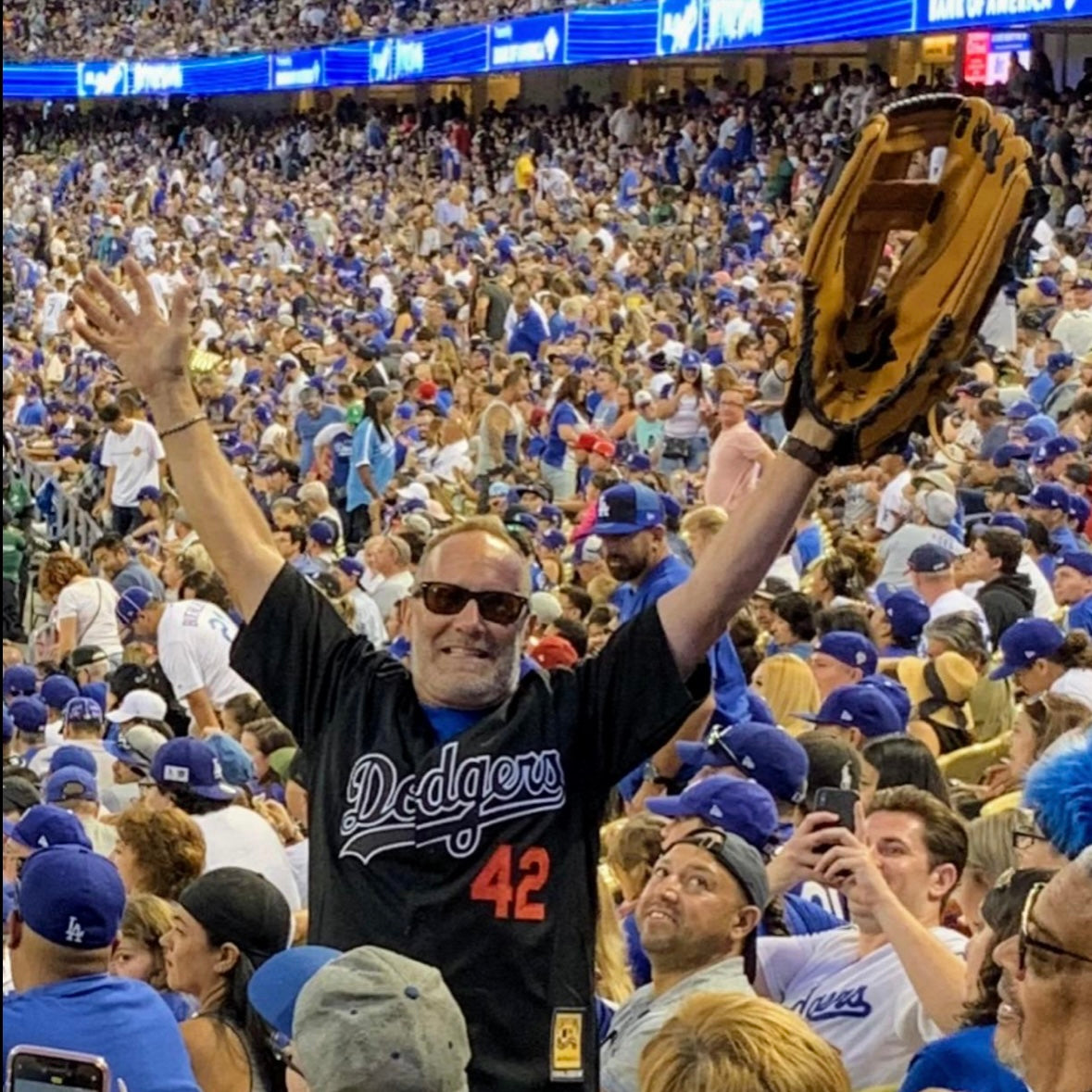 Oversized Baseball Glove GreatBigStuff